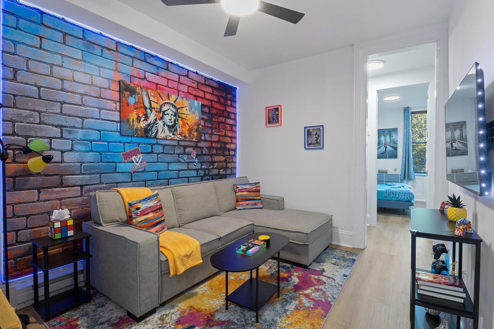 Funky & Colorful Urban Getaway, 20 Minutes To Nyc Apartment Hoboken Bagian luar foto