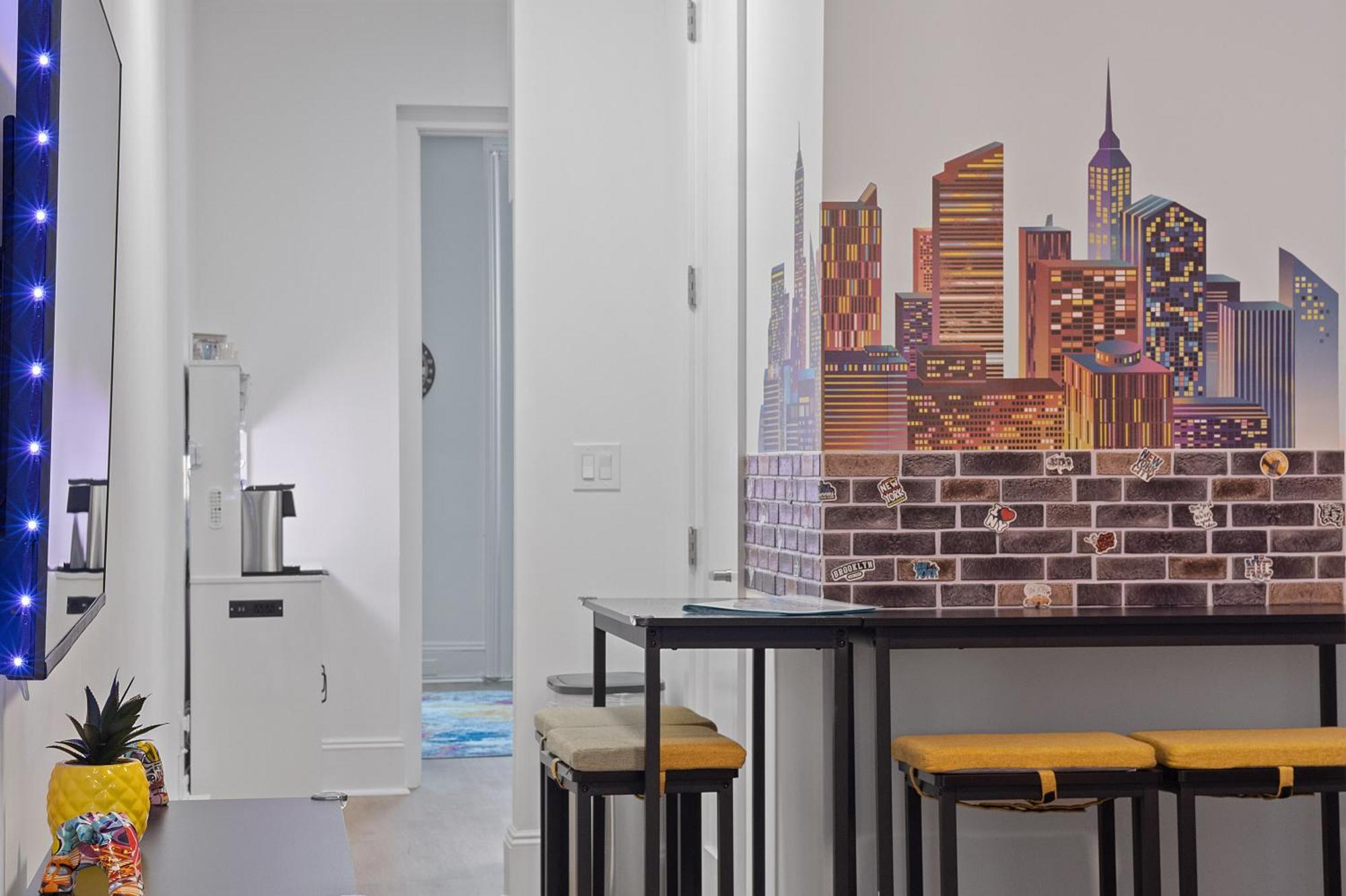Funky & Colorful Urban Getaway, 20 Minutes To Nyc Apartment Hoboken Bagian luar foto