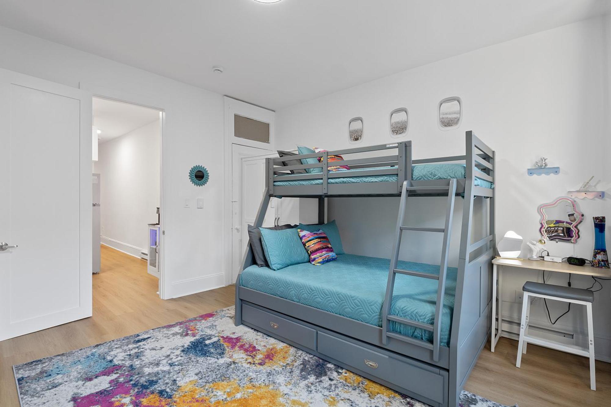 Funky & Colorful Urban Getaway, 20 Minutes To Nyc Apartment Hoboken Bagian luar foto