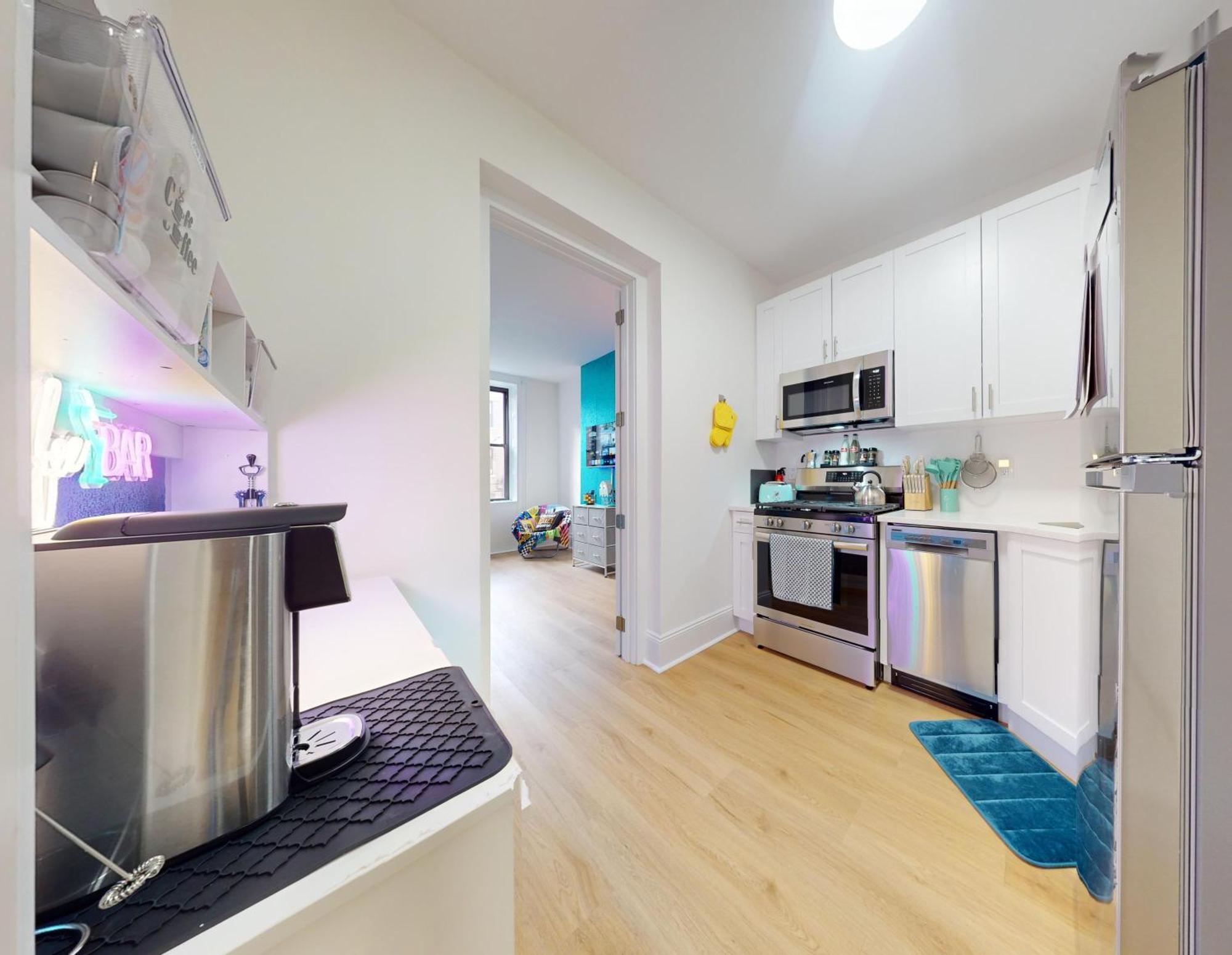 Funky & Colorful Urban Getaway, 20 Minutes To Nyc Apartment Hoboken Bagian luar foto